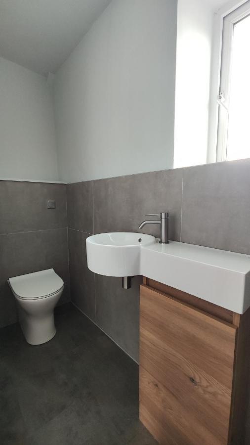 Styles & White Stays - Central Newquay New Quay Esterno foto
